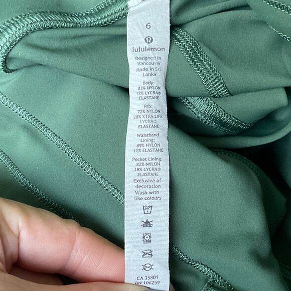NWOT Lululemon Align HR Ribbed Panel Waist and Cuff Carob Brown (green) Size 6 - Picture 8 of 11